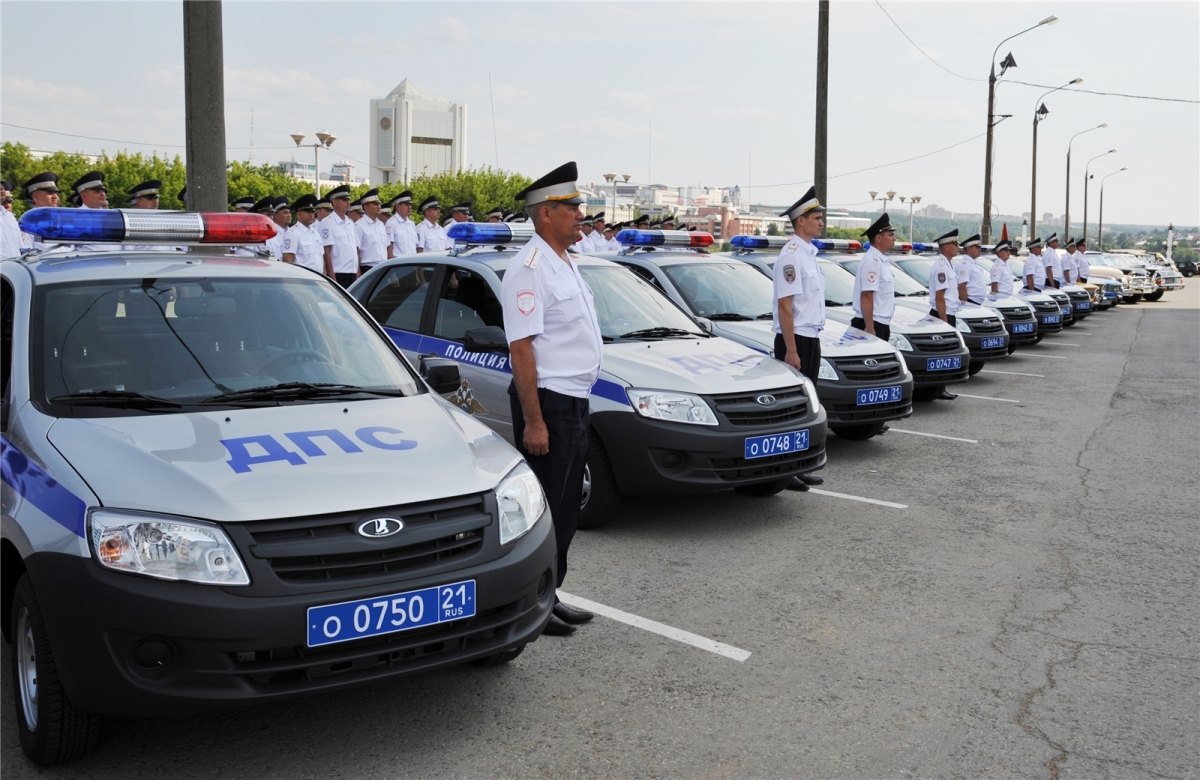 Чувашской ГИБДД подарили 15 новых Lada Granta - Чебоксары