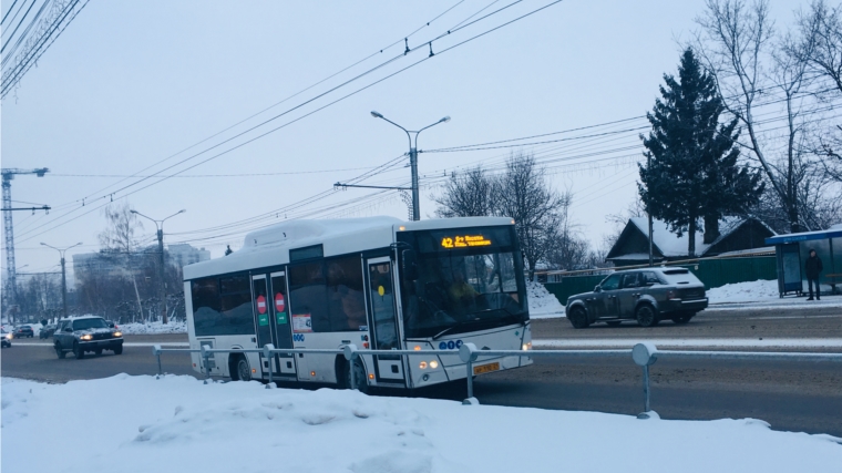 Общественный транспорт чебоксары. Автобус 42 Чебоксары. Маршрут 42 автобуса Чебоксары. 65 Маршрутка Чебоксары. 10 Автобус Чебоксары.