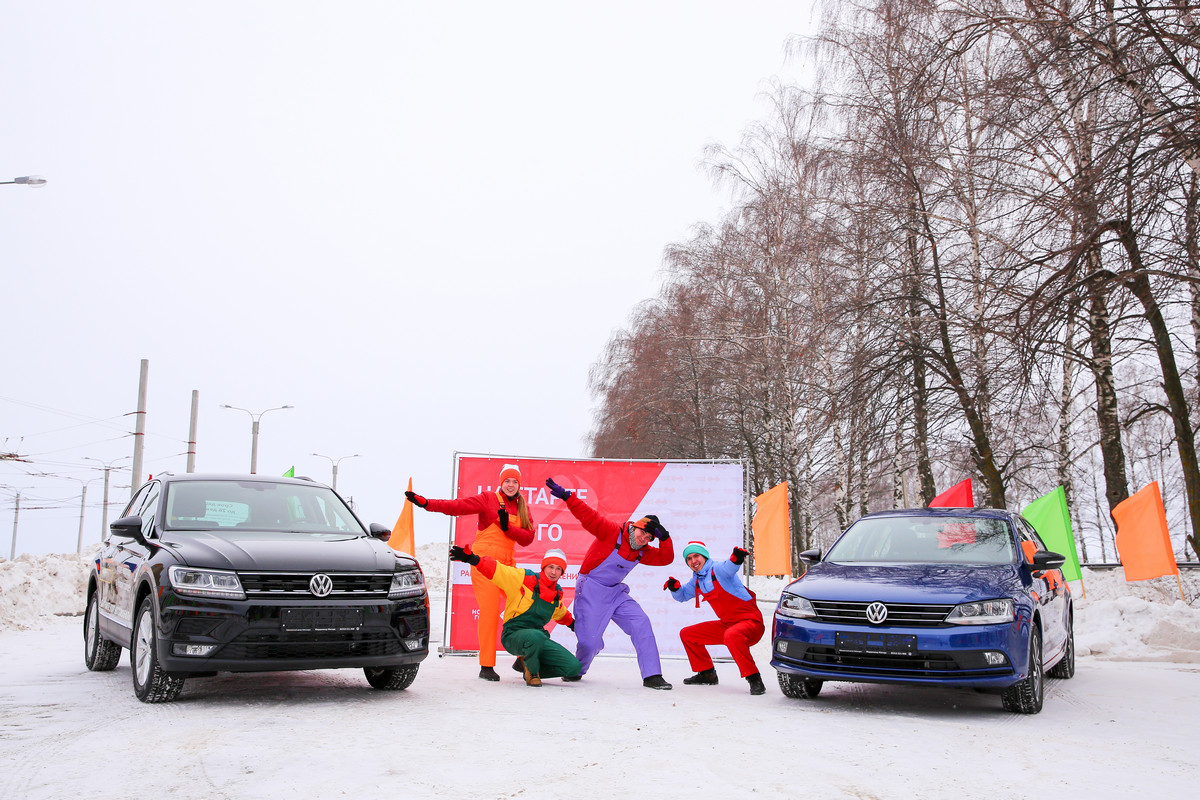 Розыгрыш авто в Новом городе. Двух