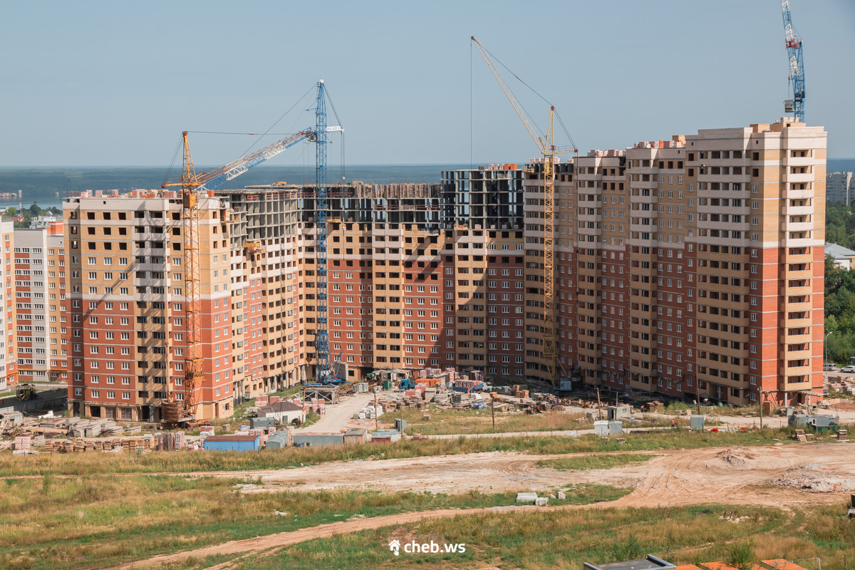 Фотоотчет: «Университет»: опасный бульвар, садик-опоздун, общага раздора и  пробные сваи